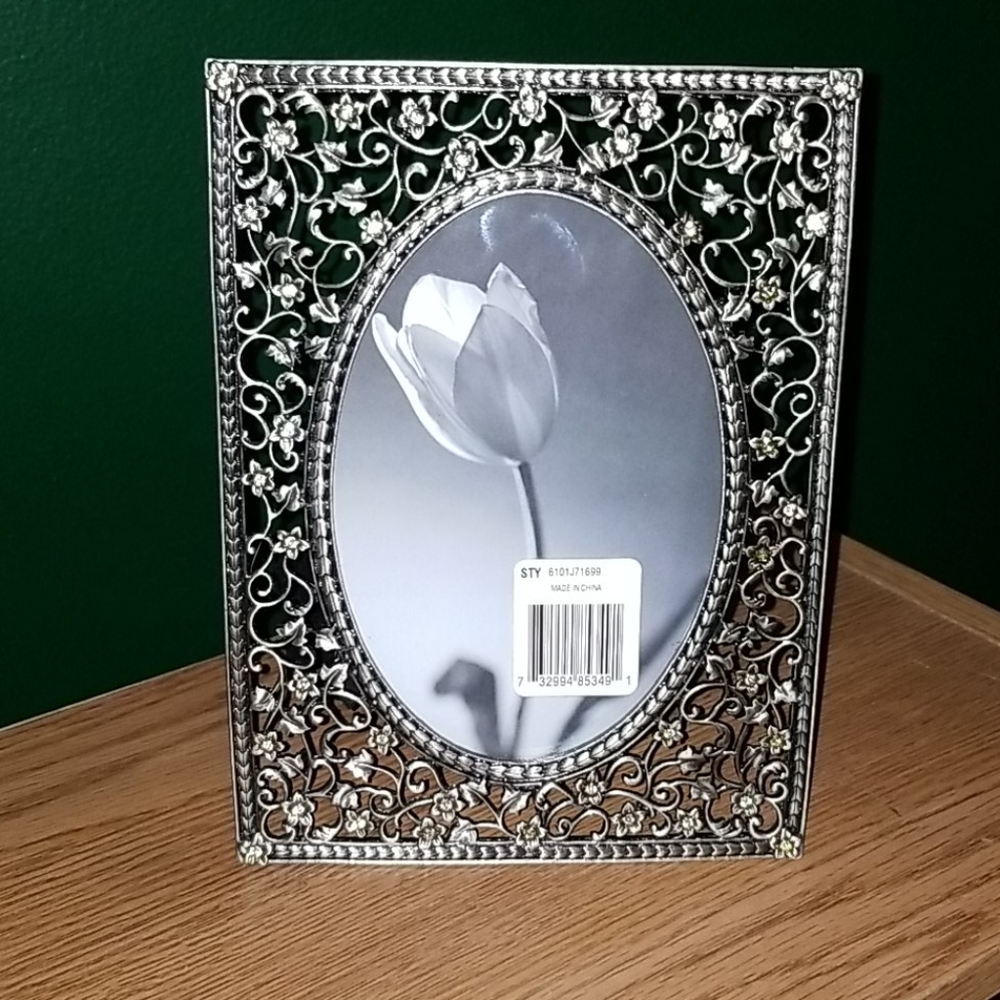 Filgree  Frame oval